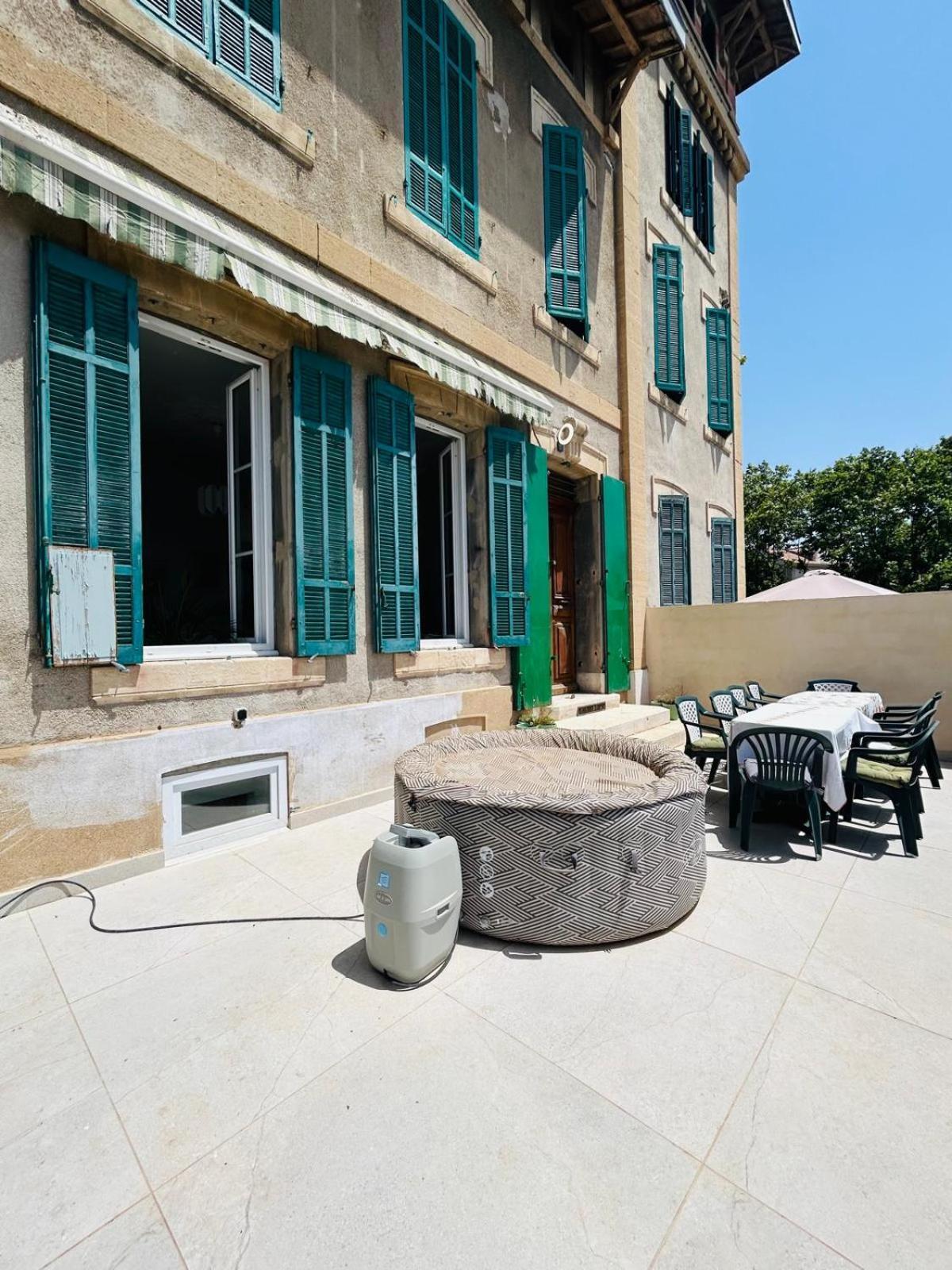 Maisons Detente Jardin, Terrasse Vue Mer Et Spa Marseille Bagian luar foto